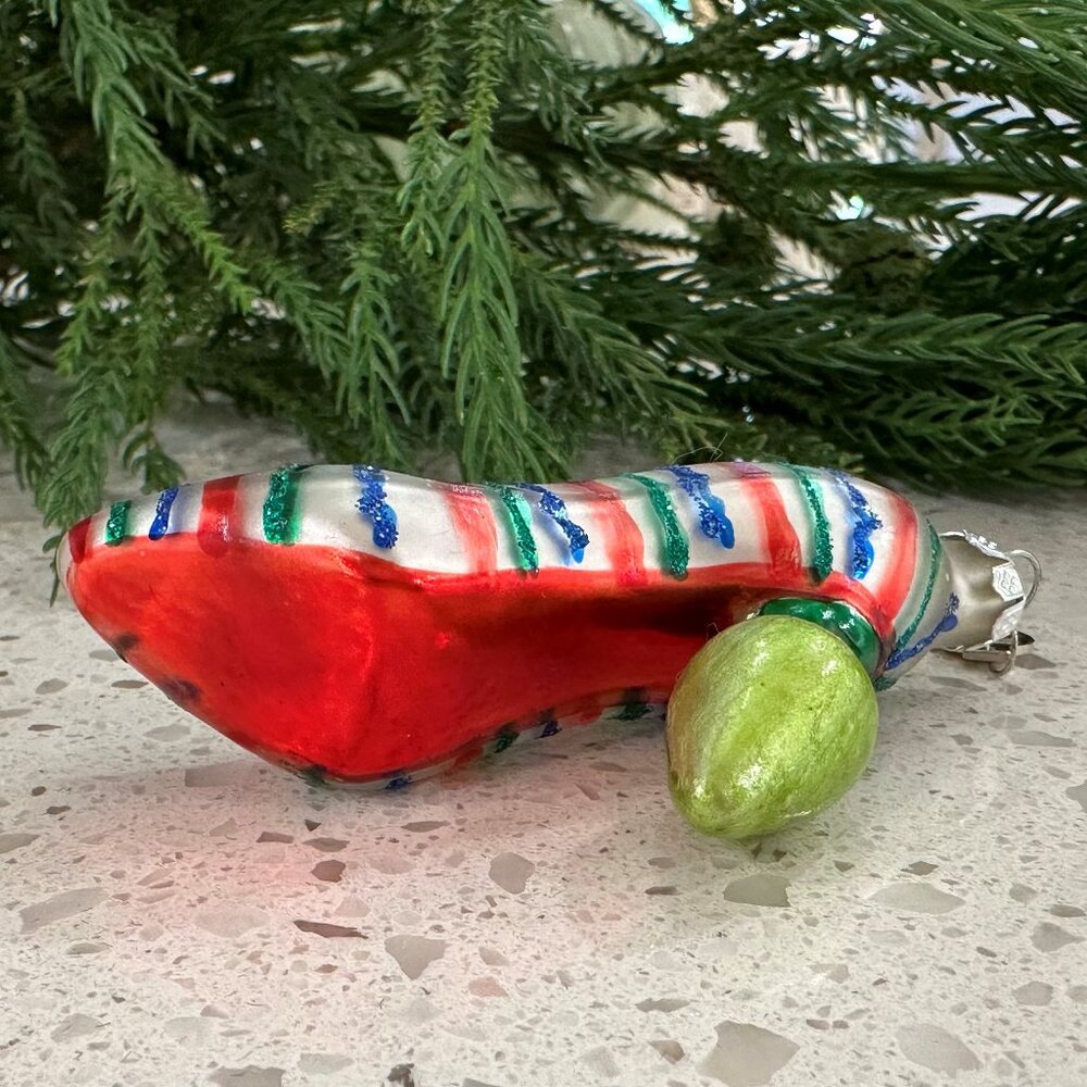 Department 56 High Heel Show Mini Ornament PERFECT - Picture 2 of 7